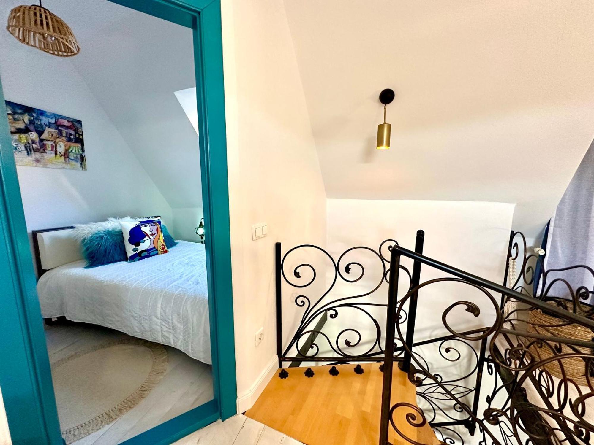 シギショアラCasa Albastra By Casa Ottoアパートメント エクステリア 写真